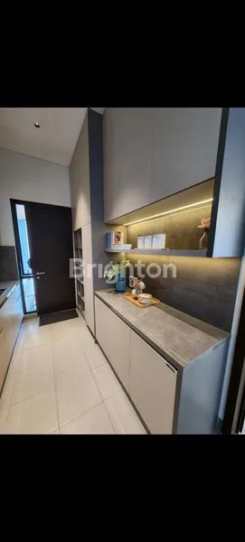 image RUMAH BARU DI JUAL DI GRAND MENTENG GADING SERPONG (8)