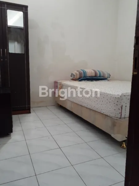 image FOR SALE - KETINTANG MADYA (LB) RUMAH PLUS KOS AKTIF STRATEGIS  (2)