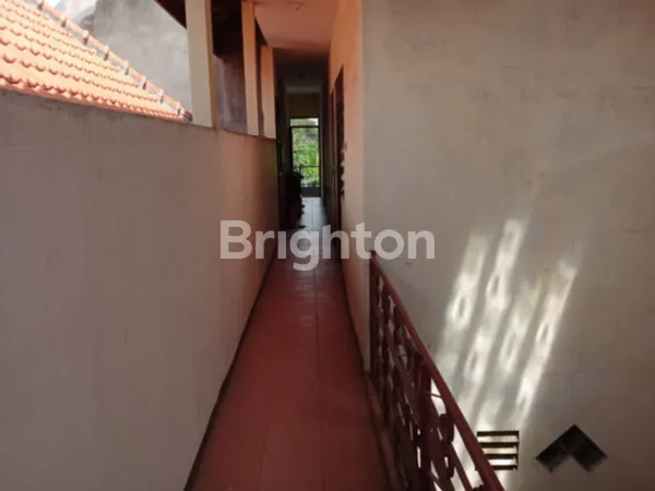 image FOR SALE - KETINTANG MADYA (LB) RUMAH PLUS KOS AKTIF STRATEGIS  (7)