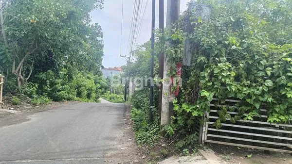 image TANAH KAPLING DEKAT GWK UNGASAN BALI  (3)