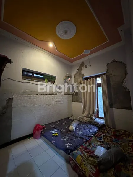 image JUAL CEPAT RUMAH + LAHAN !! (2)