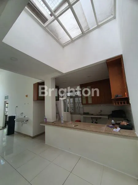 image DISEWA RUMAH SIAP HUNI, RAPI & BERSIH, CITRA 2, JAKARTA BARAT (6)