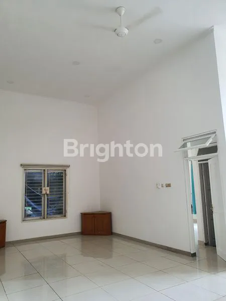 image DISEWA RUMAH SIAP HUNI, RAPI & BERSIH, CITRA 2, JAKARTA BARAT (3)