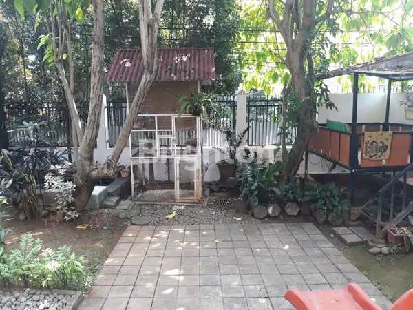 image DI JUAL RUMAH RAPIH, TERAWAT DAN ASRI DI BOGOR UTARA KOTA BOGOR (8)