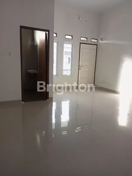 image PERUMAHAN MODERN DEKAT JL.SOEKARNO HATTA (2)