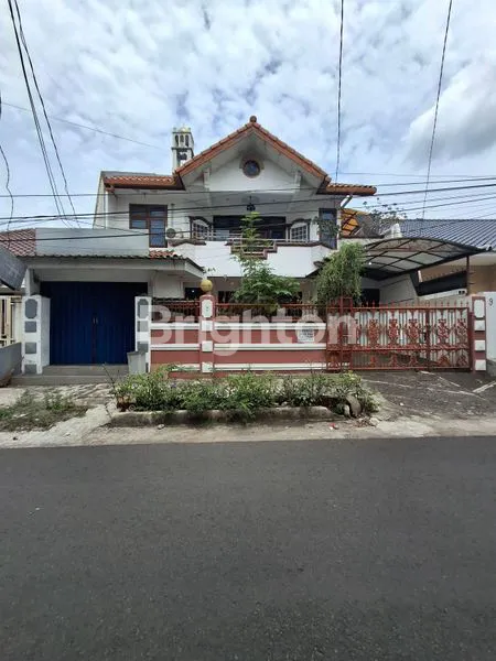 image RUMAH BESAR LUAS TANJUNG DUREN JAKARTA BARAT (1)