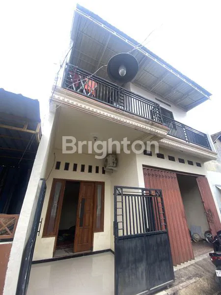 image RUMAH DUA LANTAI TENGAH KOTA SIAP HUNI (1)