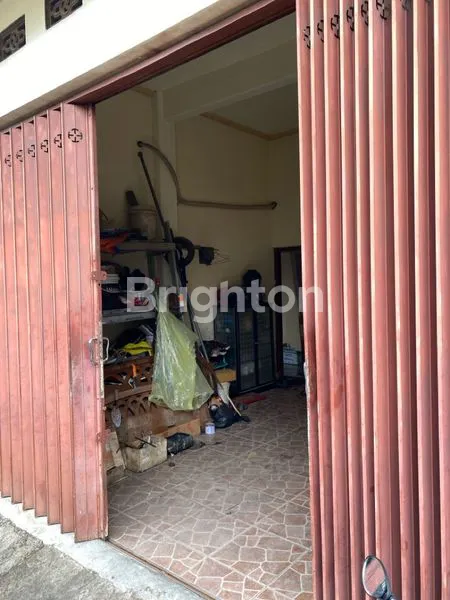 image RUMAH DUA LANTAI TENGAH KOTA SIAP HUNI (5)