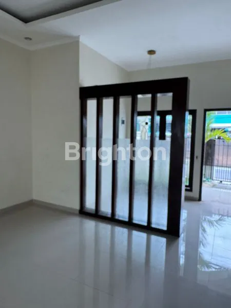 image RUMAH 1 LANTAI DEKAT HYATT PALAGAN  (6)