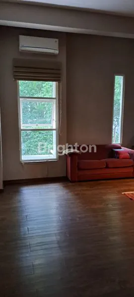 image RUKO 3 LANTAI KLOJEN MALANG (4)