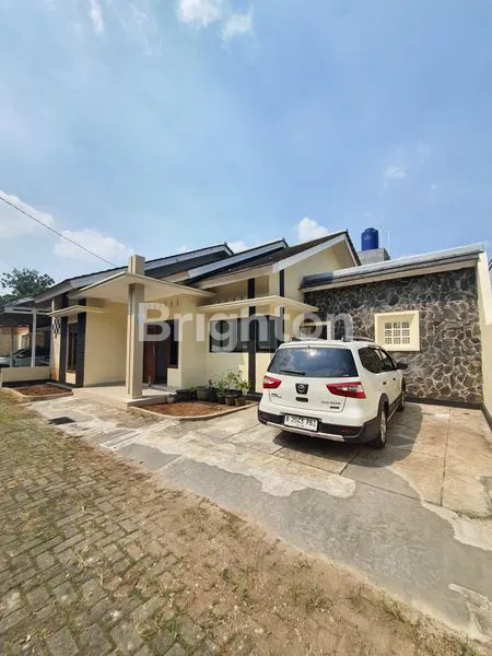 image HUNIAN NYAMAN DALAM KOMPLEK (1)