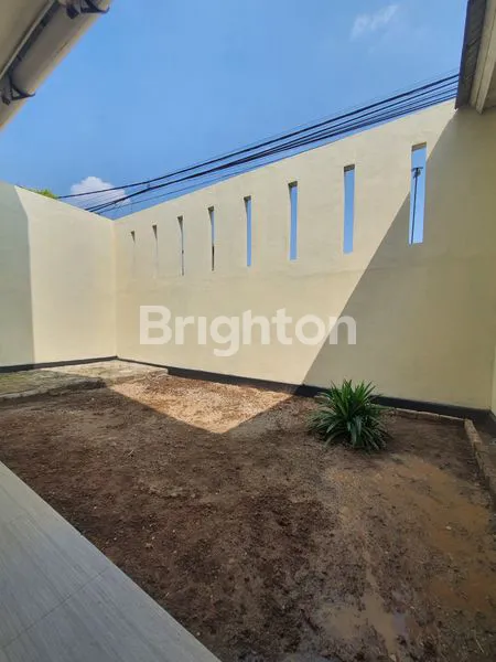 image HUNIAN NYAMAN DALAM KOMPLEK (7)