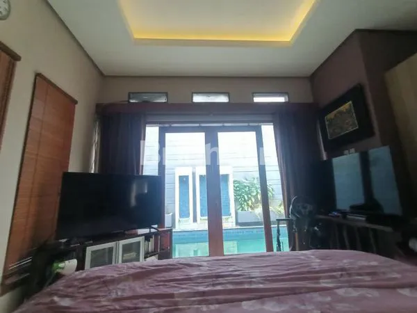 image RUMAH BESAR 2 LANTAI DI KOMPLEK PERTAMINA CIPETE JAKARTA SELATAN (4)