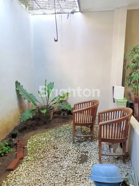 image RUMAH CANTIK MINIMALIS DEKAT SUHAT (6)