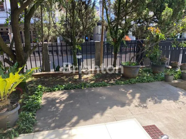 image RUMAH LUAS SIAP HUNI (3)