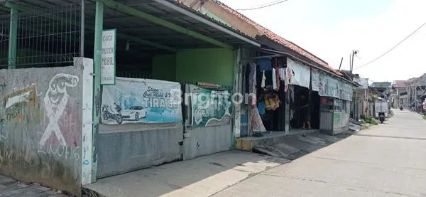 image RUMAH BESERTA 3 KIOSNYA DI CIMANGGIS DEPOK (1)