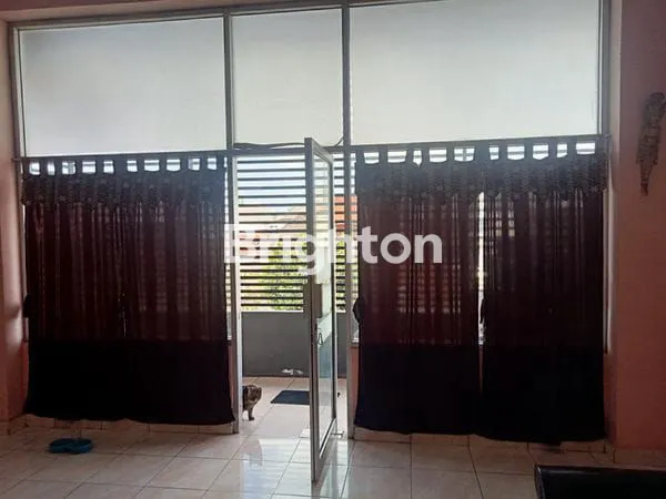 image RUKO 3 LANTAI LOKASI JALAN UTAMA GUNUNG ANDAKASA (3)