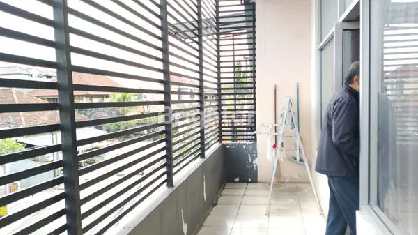 image RUKO 3 LANTAI LOKASI JALAN UTAMA GUNUNG ANDAKASA (5)