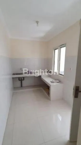 image RUMAH SUDAH RENOV CEILING TINGGI (2)