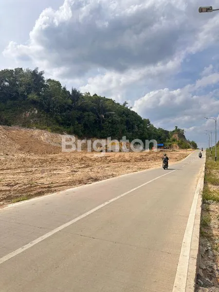 image TANAH KAVLING DIJUAL DI PINGGIR JALAN RAYA PELITA SAMBUTAN (2)
