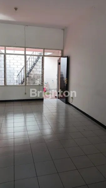 image RUMAH KLAMPIS SEMOLO (3)