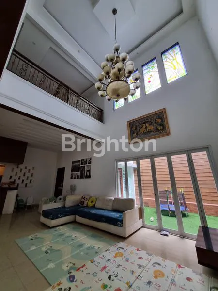 image RUMAH 2 LANTAI CANTIK KEMANG PRATAMA 3 (3)