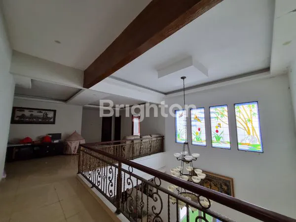 image RUMAH 2 LANTAI CANTIK KEMANG PRATAMA 3 (5)