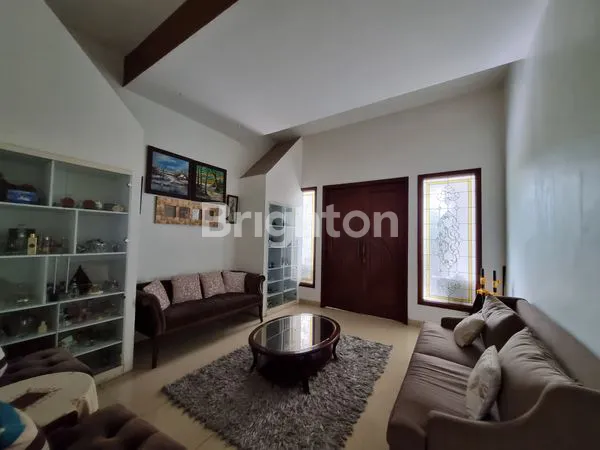 image RUMAH 2 LANTAI CANTIK KEMANG PRATAMA 3 (2)