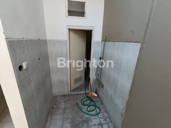 image RUKO DI JALAN PUCANG ANOM GUBENG SURABAYA (5)