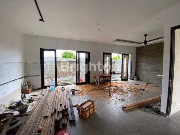 image RUMAH BARU SEMI VILLA JL TUNGGAK BINGIN AREA PERMUKIMAN (2)