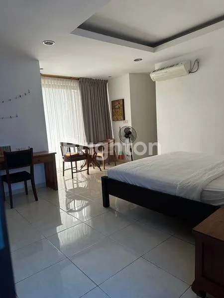 image TANAH LUAS BESERTA BANGUNAN BAGUS UNTUK INVESTASI DI UMALAS (7)