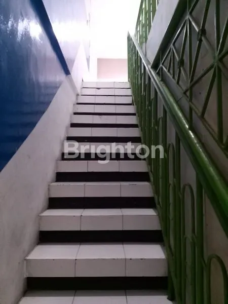 image RUKO KOMERSIAL 2 LANTAI SIAP PAKAI NOL JALAN DOUBLE WAY, AREA RAMAI DAN PADAT PENDUDUK DEKAT SUTOREJO PAKUWON CITY ITS UNAIR (4)