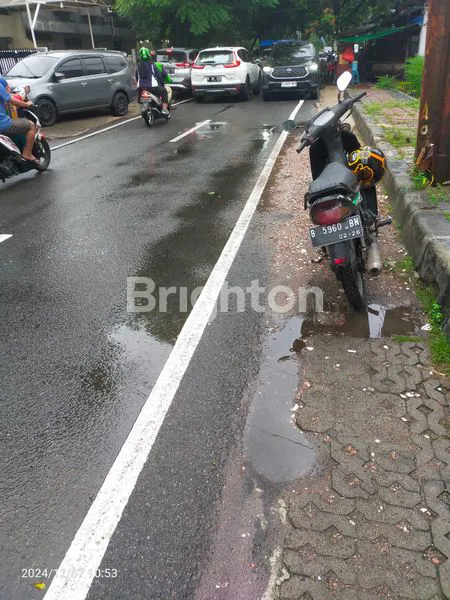 image KOS KOSAN BAGUS DAN BERSIH , SELALU FULL . PASSIVE INCOME SANGAT MENGUNTUNGKAN SEKALI (5)