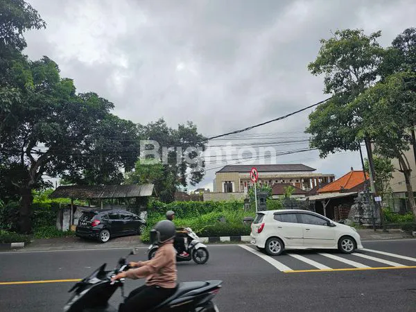 TANAH STRATEGIS DI JALAN RAYA MENGWITANI BALI