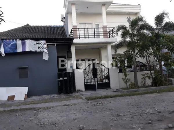 image RUMAH+TOKO DI KUTISARI LOKASI STRATEGIS, DEKAT KAMPUS UK PETRA (1)