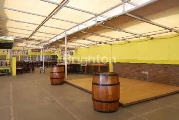 image RESTORAN ATAU BANGUNAN KOMERSIAL DEPOK 3 LANTAI PLUS ROOFTOP FASILITAS LENGKAP (3)