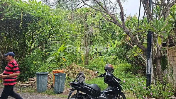 image TANAH LEASEHOLD 20 TAHUN 20 ARE BEACH SIDE SANUR (2)