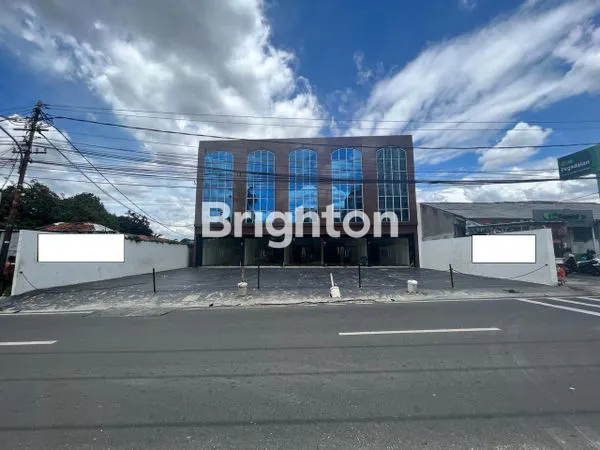 image DISEWAKAN RUKO 3 1/2  LANTAI (1)