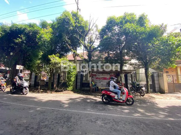 image RUMAH DI KOMPLEK SUKARNO HATTA INDAH KOTA MALANG (2)