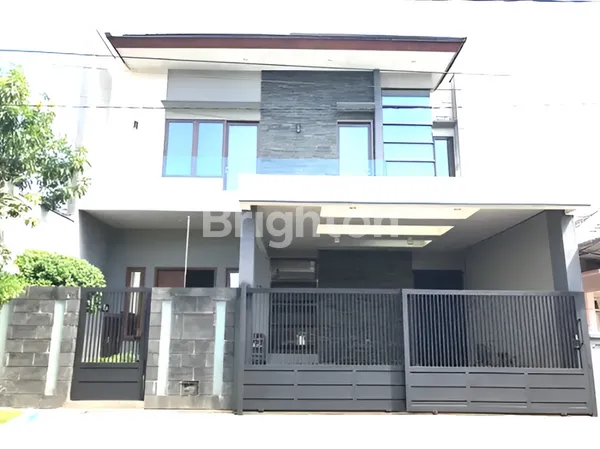 image RUMAH BAGUS MINIMALIS DI BARUK UTARA ONE GATE DEKAT MERR (1)