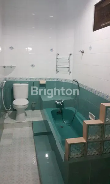 image VILLA 3BR PANTAI DUYUNG LANDSIZE 900 M2 (6)