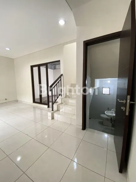 image RUMAH SIAP HUNI BSD CLUSTER BUENOS AIRES DELATINOS, SERPONG (8)