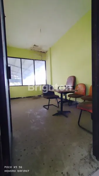 image GUDANG STRATEGIS 908M² SHM DI PARON, KAB KEDIRI (4)