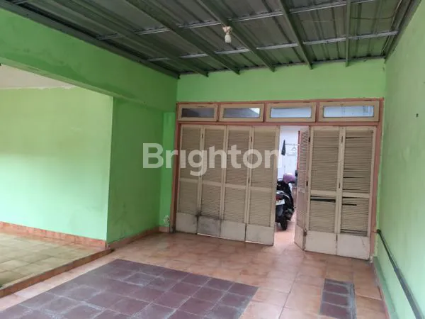 image RUMAH BESAR SIAP HUNI DI JL RAYA KARANGLO DEKAT EXI TOL KOTA MALANG (7)