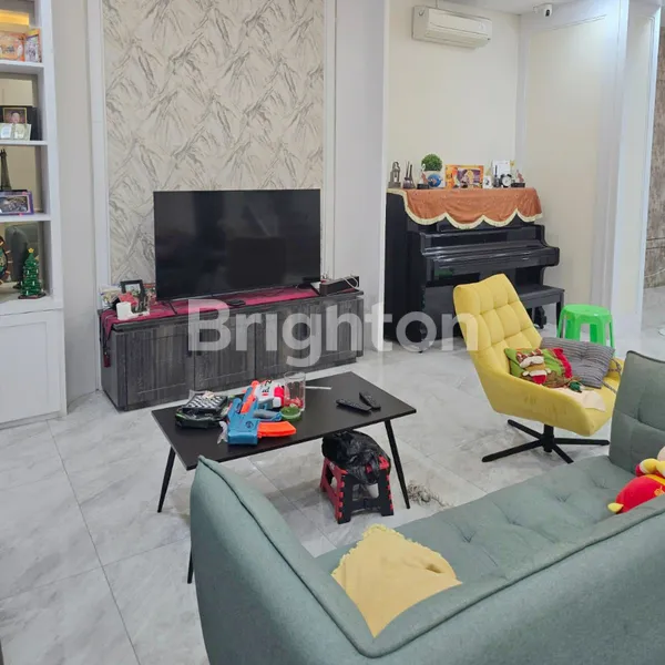 image GRENADINES GAMACITY FULL FURNISHED 260M² (8)