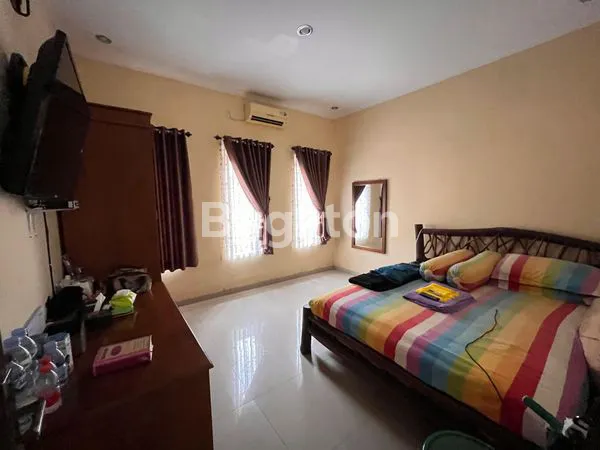 image RUMAH CANTIK 2 LANTAI SIAP HUNI TENGAH KOTA  SOLO, KAMPUNG BARU, SURAKARTA (3)