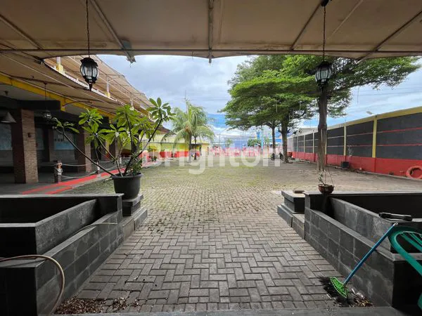 image EKS RESTORAN DI DEPOK  (4)