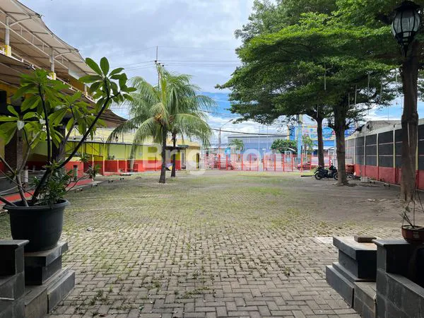 image EKS RESTORAN DI DEPOK  (2)