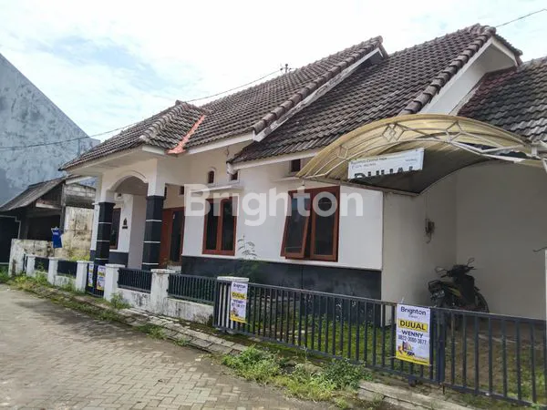 image RUMAH DALAM KOMPLEKS PERUMAHAN DEKAT KOTA, LOKASI STRATEGIS, HARGA DISKON (2)
