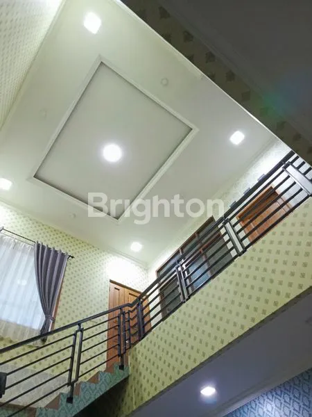 image RUMAH 3 LANTAI SIAP HUNI DEKAT UNIVERSITAS BINUS, JAKARTA BARAT (5)